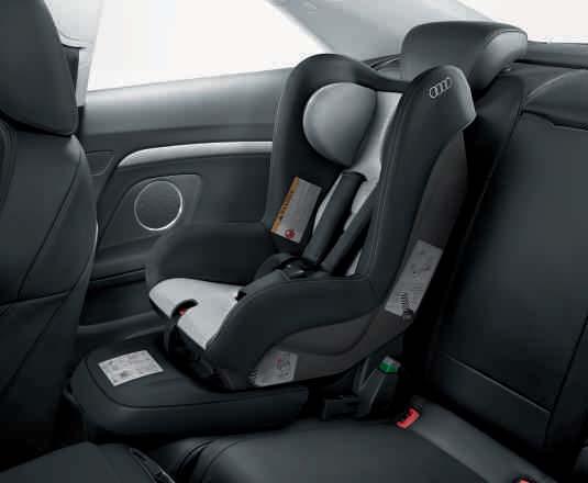 22 23 Family 1 4 2 1 Audi child seat Can be used facing the front or rear.