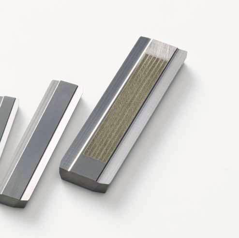 geometry: ground chip breaker groove 6, sharp-ground cutting edge