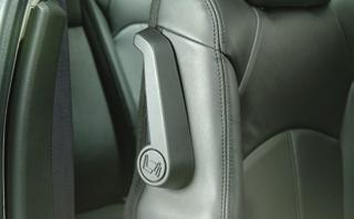 d-row seat. 2. Pull outward on the handle (B) on the outboard side of the seat cushion and slide the seat forward or rearward. 3. Release the handle.