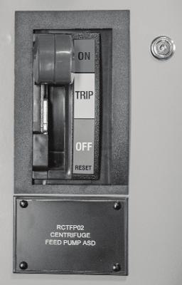 CAUTION: The friction of Type 12 gasketing can prevent the breaker disconnect operating handle from returning to the full ON position.