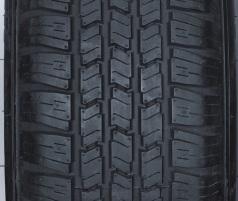Catalogue SL309 All-season tread design with long tread life Double-ply casing construction handles heavy loads at highway speed and delivers outstanding durability