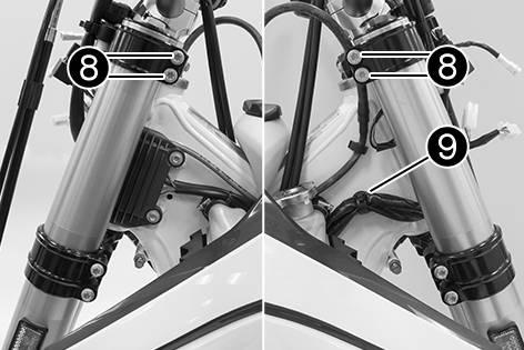 The second milled groove (from the top) must be flush with the top edge of the upper triple clamp. Tighten screws. Screw, bottom triple clamp M8 15 Nm (11.1 lbf ft) K00229-10 Tighten screw.