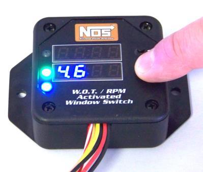 LED. Pressing the #2 BUTTON will alternate between rising (flashing green LED) and falling (flashing red LED) throttle position sensor voltage. 7.