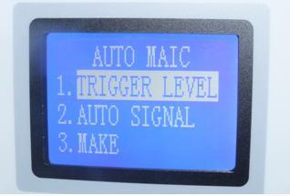 ( or directly select F1, into the universal car signal simulation) after enter display: the data shows that all can regulate LEVEL by different demand.