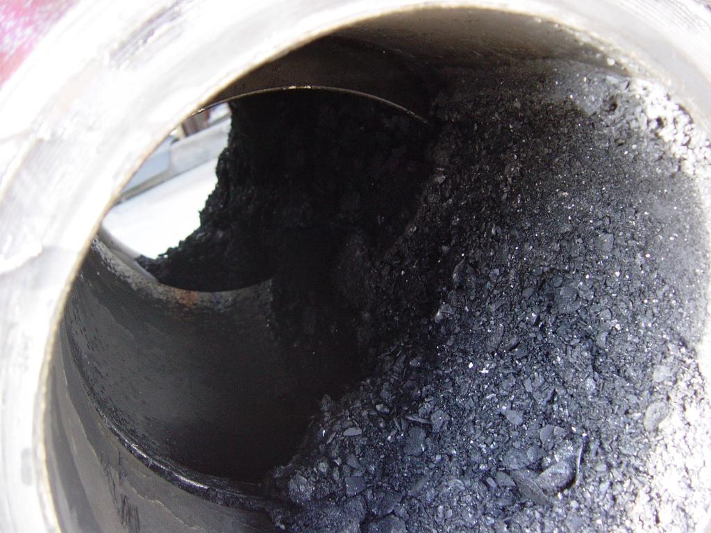 Heavy Fouling Applications Page 2 of 7 Purge System Objectives Prevent solids buildup Prevent internal damage to materials and coatings, extending life of ball