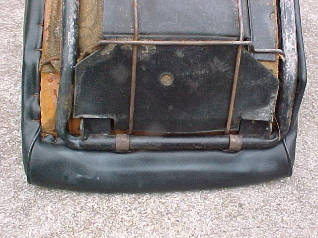 NOTE HINGES ON FRONT OF SEAT BOTTOM AS WELL AS