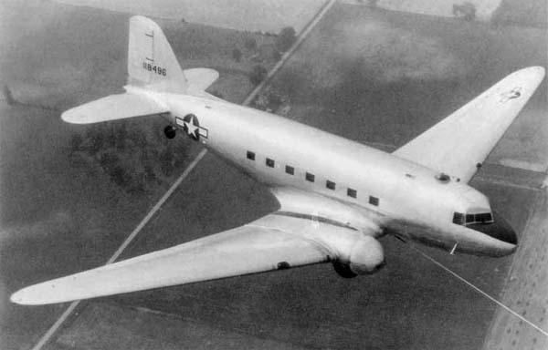 CG-17 Douglas span: 95', 28.96 m length: 63'9", 19.43 m max.