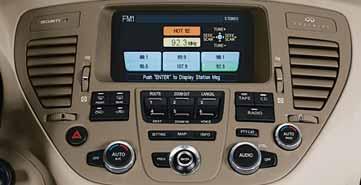 media center 1 2 3 4 5 11 6 10 9 7 8 BOSE FM-AM Radio with In-Dash 6-Disc CD Autochanger and Cassette Player Refer to section 4 in your Owner s Manual for complete Audio system operation instructions.
