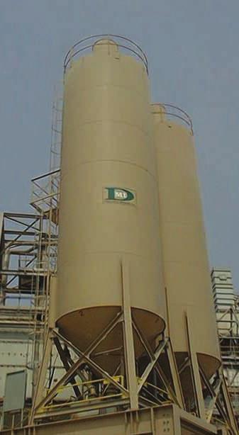 BASIC SILOS Silo Description Basic Silos specially designed portable vertical storage system for bulk powder products. From 1200cf to 4800cf Featured Options Gravity Feed 150-400sq. ft.