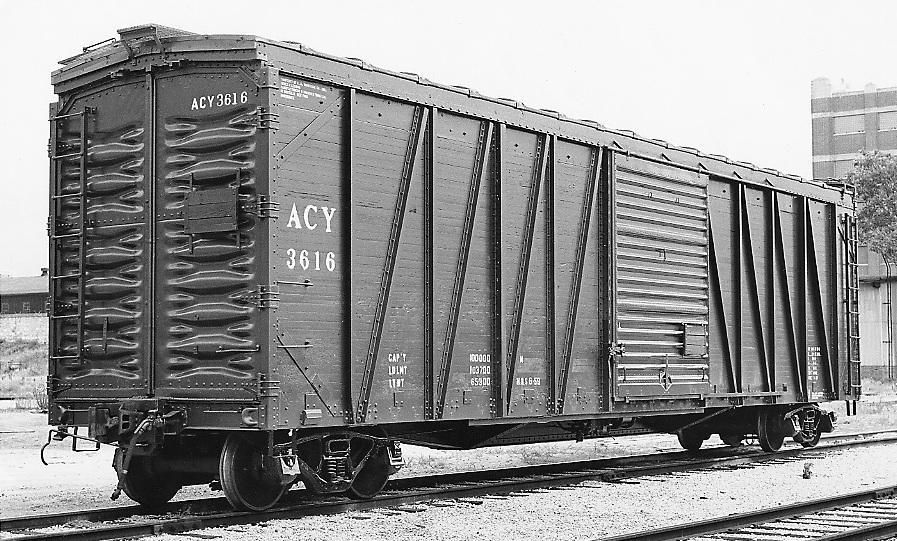 AC&Y s 50 Single- Sheathed Auto Cars Above: AC&Y s second 3616, formerly an SL-SF single-sheathed auto boxcar, came from lessor A.A. Morrison.