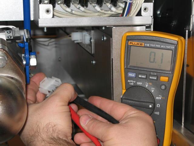 Connect the multimeter to the Hi-limit