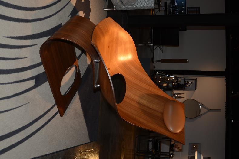 Form: Dream lounge chair Manufacturer: Carl Hansen Designer: Tadao Ando Material: