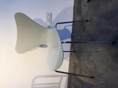 Form: 3107 Series 7 chair Manufacturer: Fritz Hansen Designer: Arne Jacobsen Material: Veneer // Lacquer, One anniversary edition (bronze legs) Colour: Veneer: Black,