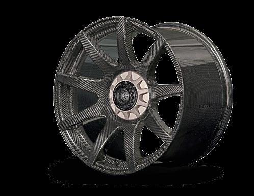 Just like the sports car suppliers within the international motorsports sector, special SPEEDLINE CORSE wheels are developed with the racetrack in mind.