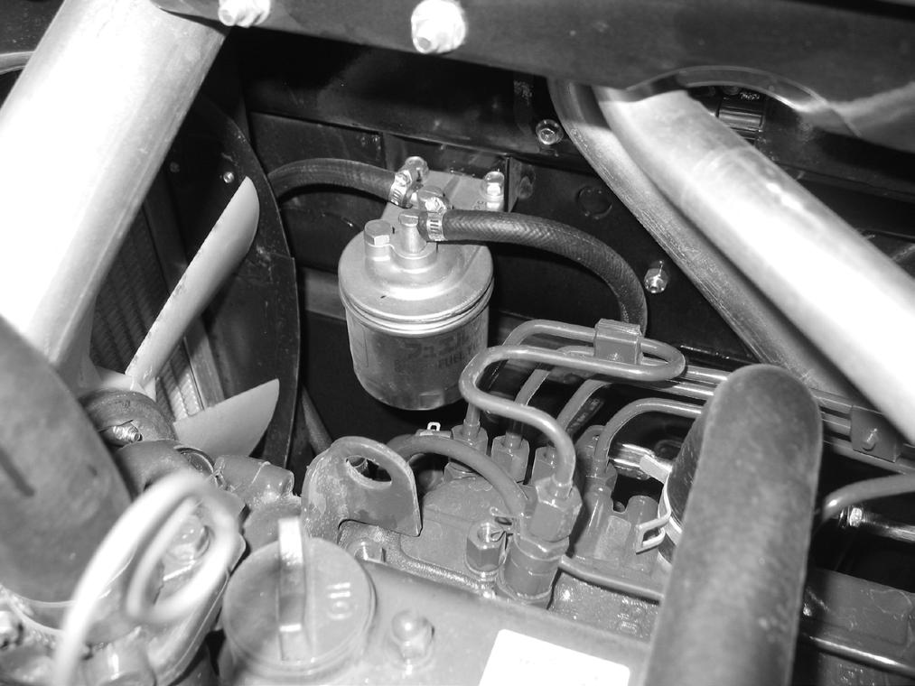 Fuel Filter Moving the Machine without Starting the Engine In order to move the machine with out