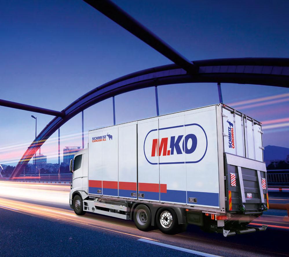 The folding wall doors can be opened individually, making them ideal for partial unloading.