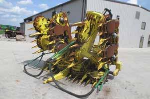 # 1H0608CXKA0736162, Consigned by Tri Green Tractor 2009 JD 608C, Ser.# 732079, Knife Rolls, Good Chains and Deck Plates 2009 JD 608C, Ser.