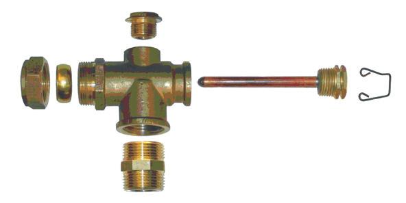 Maximum of 5 collectors may be connected with threaded fittings in a row. The next collector shall be connected via a compensator. Further max.