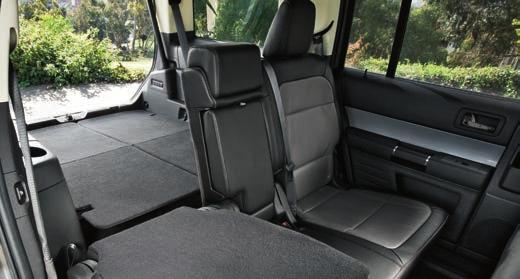 Take advantage of over 83 cu. ft. of cargo space when the 2nd- and 3rd-row seats are folded flat.