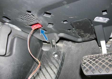 Coding 1. After installation please check the connections again. 2. Turn the ignition to ON wait another 30 seconds - put the interface into your car s OBD connection.