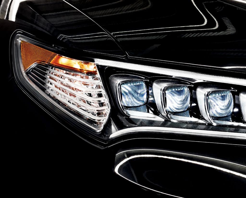 JEWEL EYE LED HEADLIGHTS An industry first, Acura s Jewel Eye TM LED headlights use ten separate LED lamps to mimic natural sunlight,