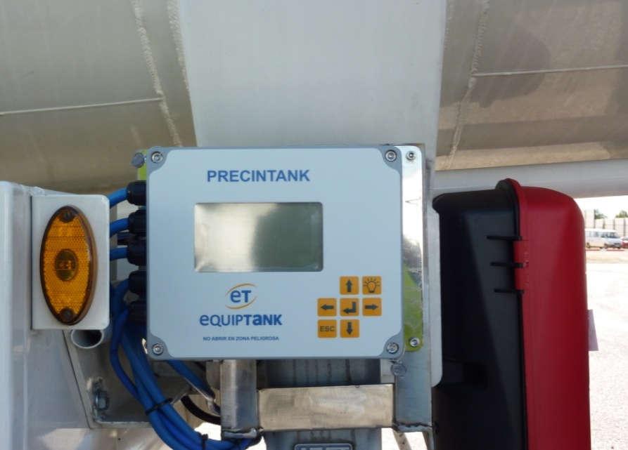 PRECINTANK ICC PRECINTANK is a loading and unloading monitoring unit, that allows for load control during the complete process of transport and delivery of petroleum products.