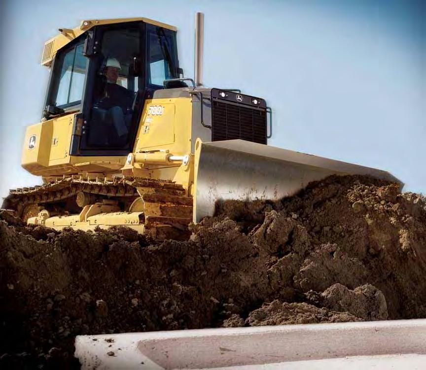 State-of-the-art controls command the full-featured hydrostatic drivetrain and sixway blade, ensuring smooth, predictable response at all times, in all conditions.
