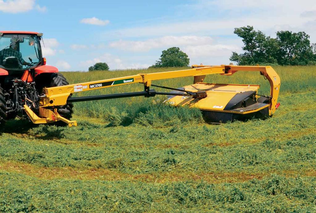 MC2800/MC3300/MC3700/MC4500 MOWER CONDITIONERS Equipped with the Q3 Cutter Bar, the MC2800, 2 3 MC3300, MC3700 and MC4500 mower conditioners provide optimum performance with reduced horsepower