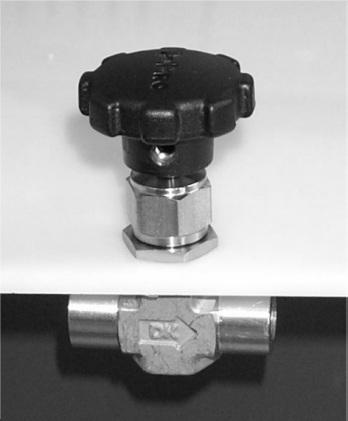 Needle Valves V15 Series Operatin Pressure rating up t 5000psig (345bar) @100 F (38 C) Temperature rating up t 450 F (232 C) with standard PTFE packing; up t 600 F (315 C) with ptinal PEEK packing