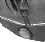Plug removal tool Prior to removing the brake and during service: plug OK boot NOT OK Figure 5: Removing adjuster plug 1.
