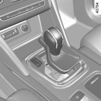 AUTOMATIC TRANSMISSION (3/3) Parking the vehicle When the vehicle is stopped, move the lever to position P while keeping your foot on the brake pedal: the gearbox is in neutral and the drive wheels