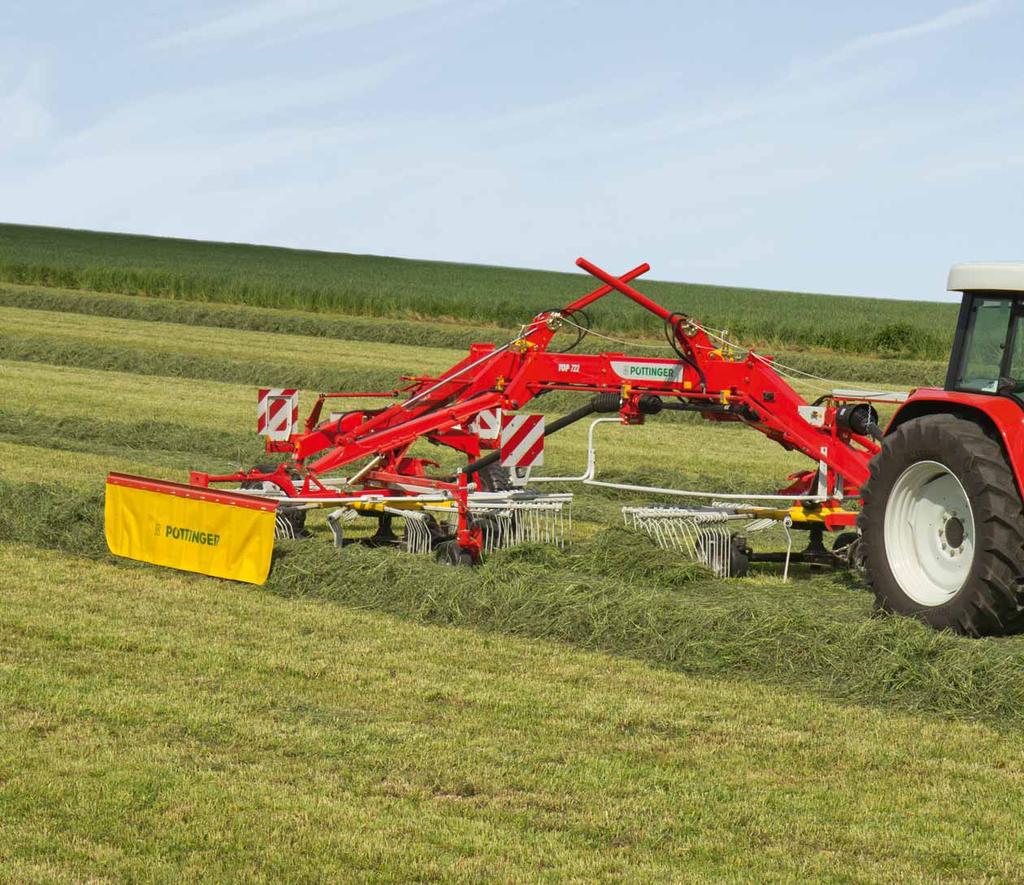 Ground hugging with perfection The PÖTTINGER side rakes also guarantee the highest quality of work and