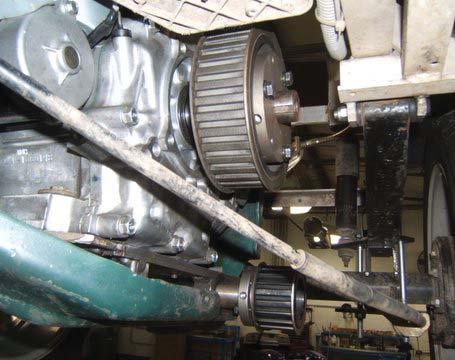 However, by relocating the throttle cable connector further towards the center of the Honda throttle rotor it is possible to adapt the DS linkage to provide 0-100% throttle on the Honda engine.
