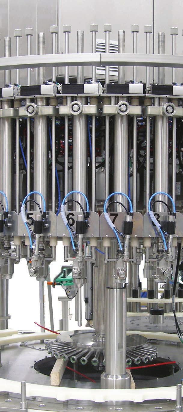 Fast and flexible filling Rotary indexing machine combines advantages of piston and flow-rate metering Many users wish they could combine the advantages of flow-rate metering and piston metering in