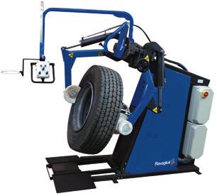 Minimum clamping height 13 3/8 allowing to clamp rims directly from the ground. Bead breaking force increased by 20% (on both front and rear rollers).