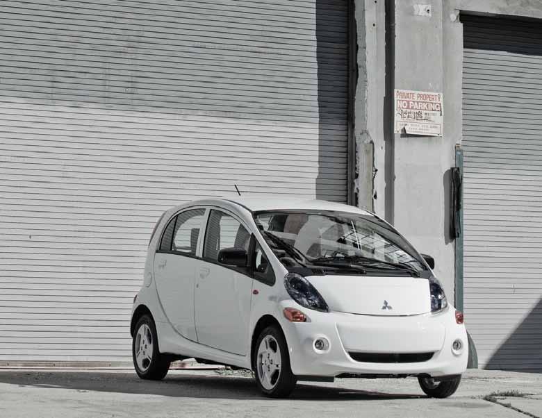 news Mitsubishi i-miev wins American EPA fuel economy award The innovative and fun-to-drive 2012 Mitsubishi i electric vehicle has scored first-place honors on America s Environmental Protection