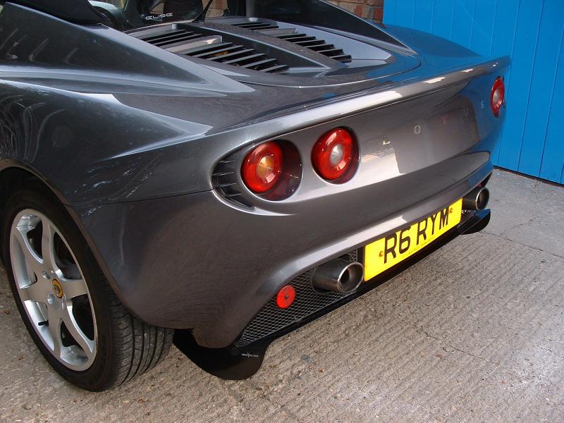 Please read fully before starting installation. 1. View of standard S2 Elise diffuser 2.