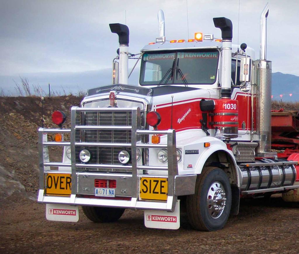 Specialists in ove heavy haulage eq Tasmanian Heavy Haulage has a specialised fleet of heavy haulage equipment to cater for transportation of over dimensional items.
