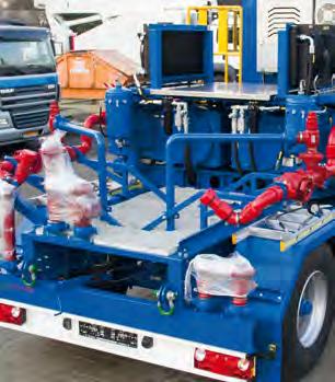 Double Pump Trailer Dimensions Transport length mm / ft 13,921 / 45.67 (without high-pressure piping) Overall length mm / ft 14,214 / 46.