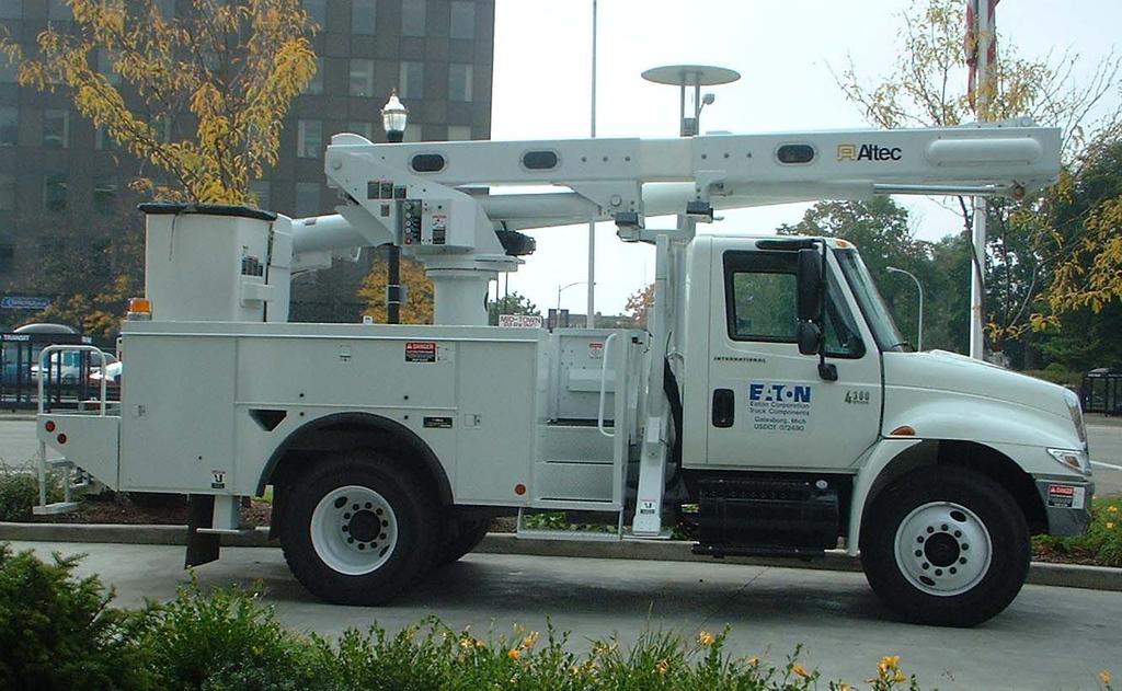 Just Announced: Hybrid Electric Utility Trouble Truck Class 6/7 Hybrid Electric 40-60% Fuel Economy Improvement Greatly Improved Total Emissions Idle