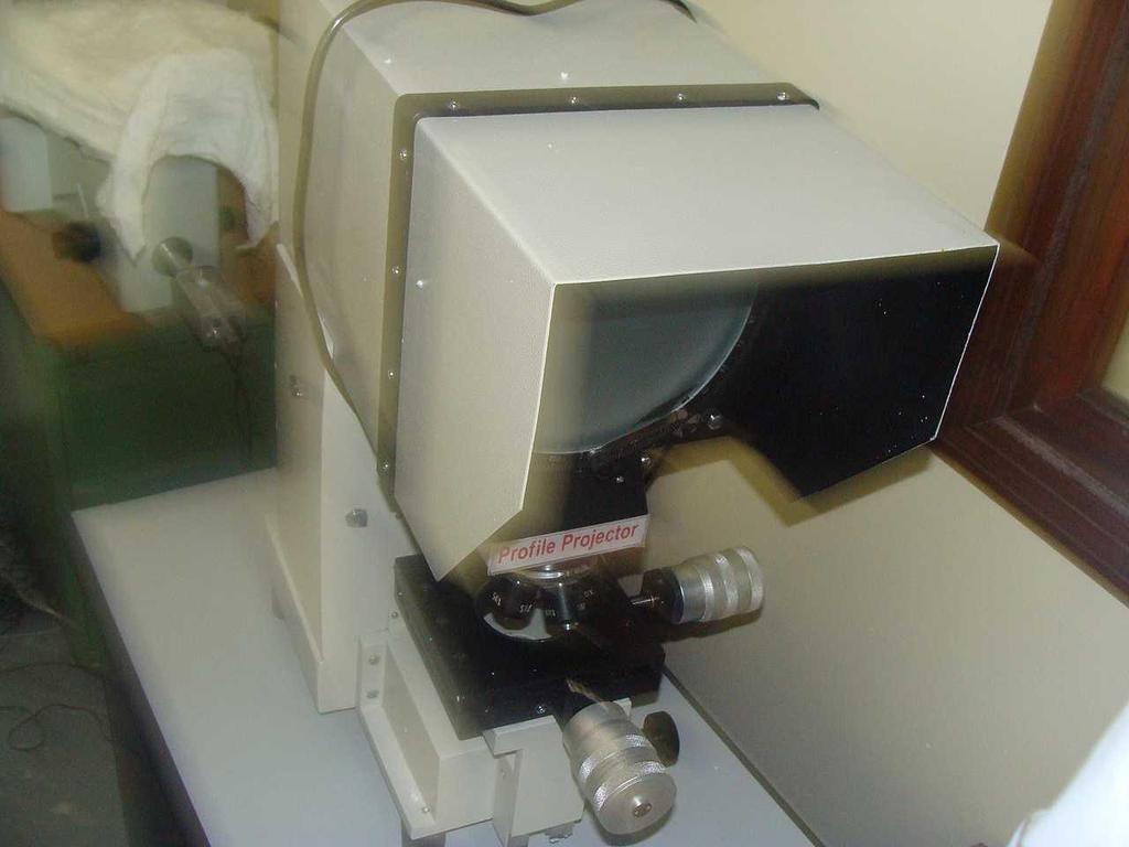 INSTRUMENT NAME PROFILE PROJECTOR MODEL & SERIAL NUMBER PP 200 DEPARTMENT MECHANICAL TESTING MANUFACTURED BY FINE