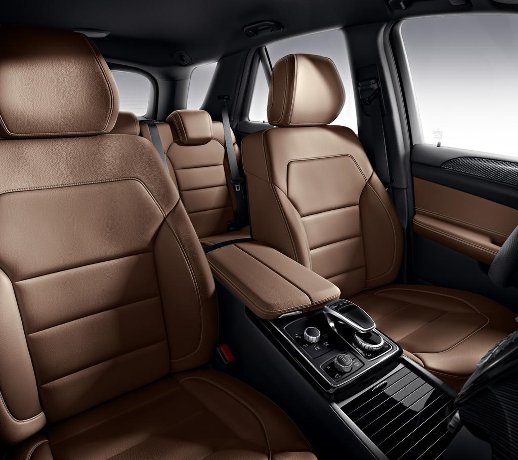 8 EXCLUSIVE interior from 6,62* Active Brake Assist Comfort seats with exclusive seat upholstery layout finished in leather Cruise control Dashboard and beltlines in ARTICO man-made leather