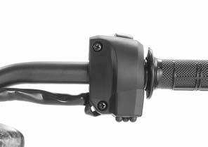 Position the handlebar grip so that the projection of the grip is aligned with the punch mark of the handlebar.