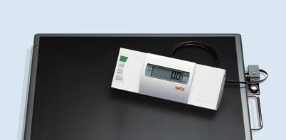 Functions: Automatic switch-off, pre-tare with 3 memory cells, TARE, HOLD, BMI, damping.