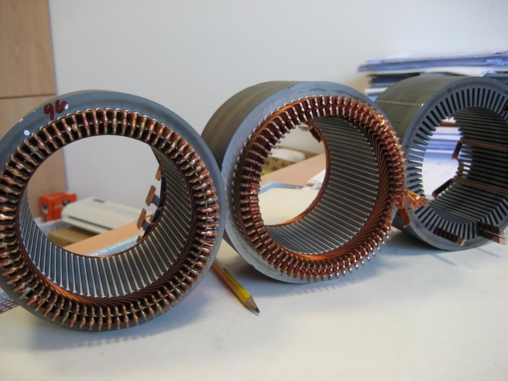 Stator winding with flat wires (harpins) For this application ( high torque