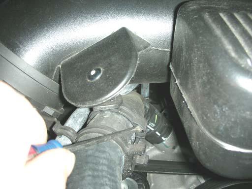 NOTE: On 2009 and up model year vehicles, the connector has changed from a slip on rubber tube to a plastic clip on connector.