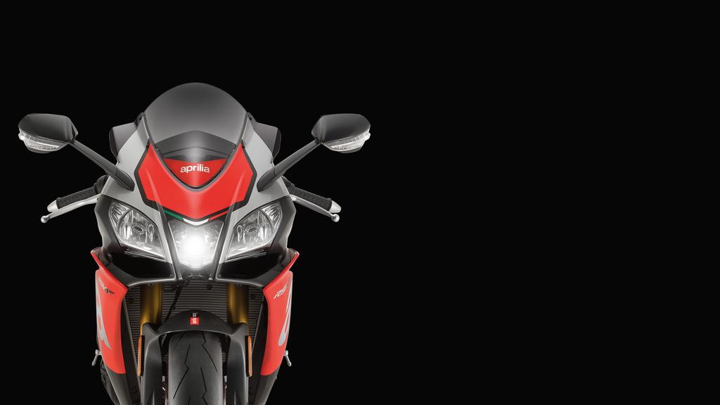 RSV4 RF SUPERBIKE APRILIA INTRODUCES THE EXCLUSIVE RSV4 RF VERSION THAT COMES STANDARD WITH: WHEEL RIMS IN FORGED ALUMINIUM ÖHLINS NIX