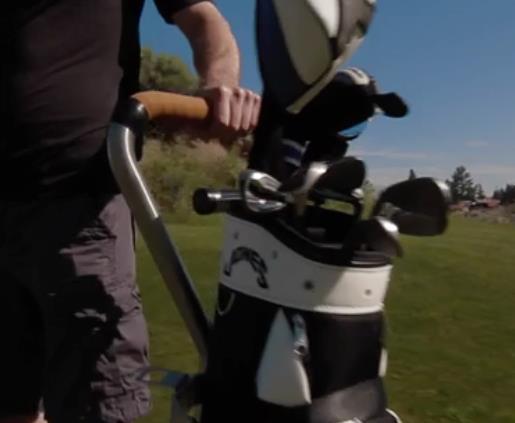 The GolfBoard stability bar is an important safety feature for all new users. When in use, it is very important to ensure that the bag stand is securely mounted.