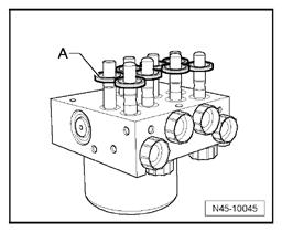 Hydraulic unit, brake booster/brake master cylinder, assembly overview Page 11 / 25 cloth. After separating the control module and hydraulic unit, use transport protection for valve body.