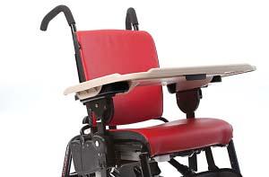Tray To prevent falls, WARNING strangulation, head entrapment or other injuries, always use seatbelt or pelvic harness when the tray, chest straps, thigh belt, mini trunk support, or butterfly